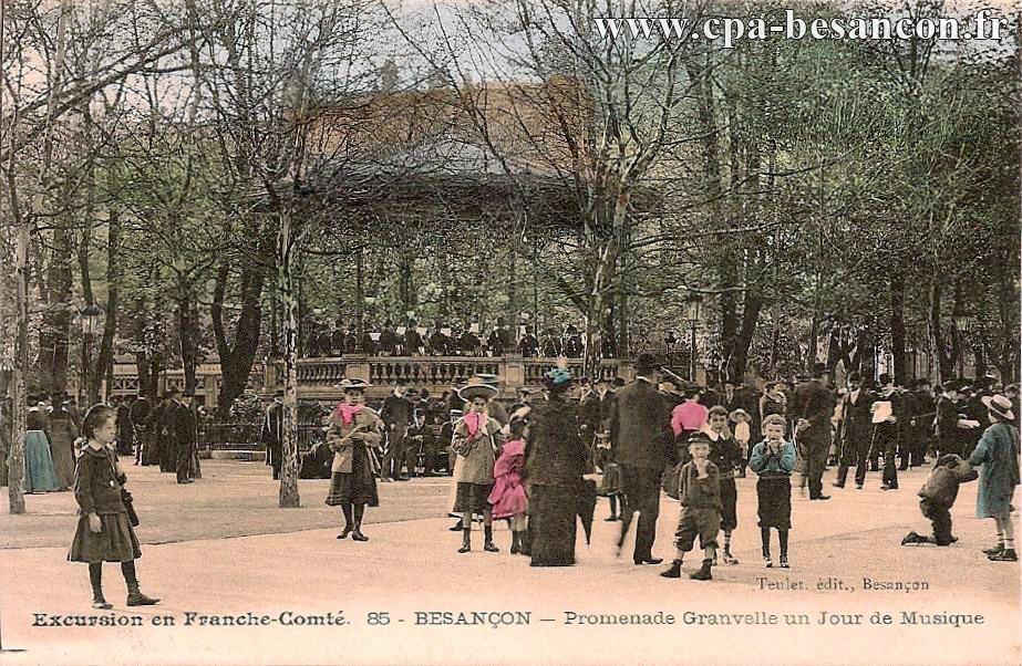 Excursion en Franche-Comté. - 85 - BESANÇON - Promenade Granvelle un jour de Musique